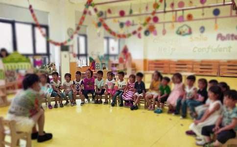 幼儿园大班春季周工作计划